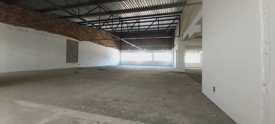 To Let commercial Property for Rent in Woodstock Western Cape